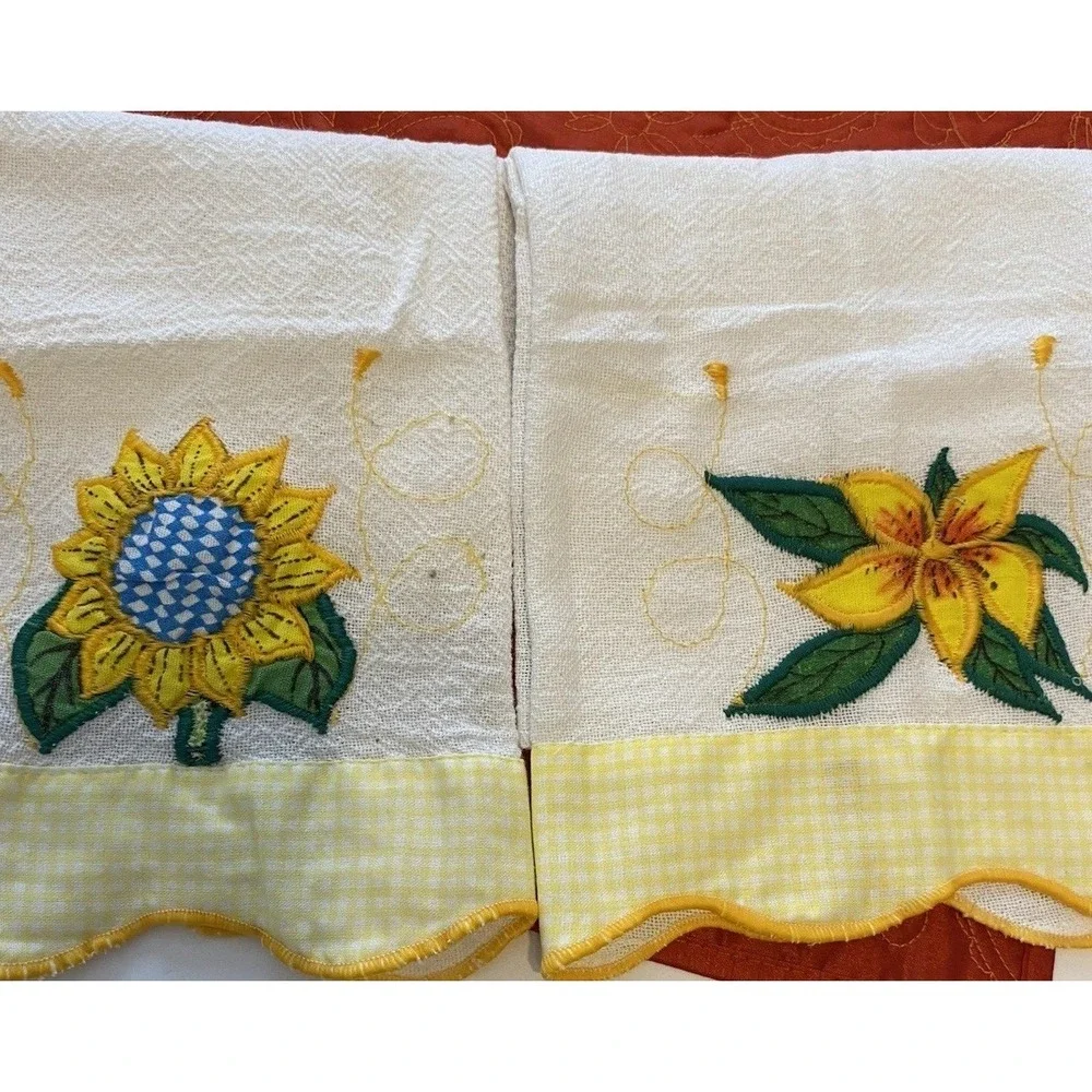 HAND-APPLIQUED EMBROIDERED‎ PILLOWCASE 2 Yellow Flower 14